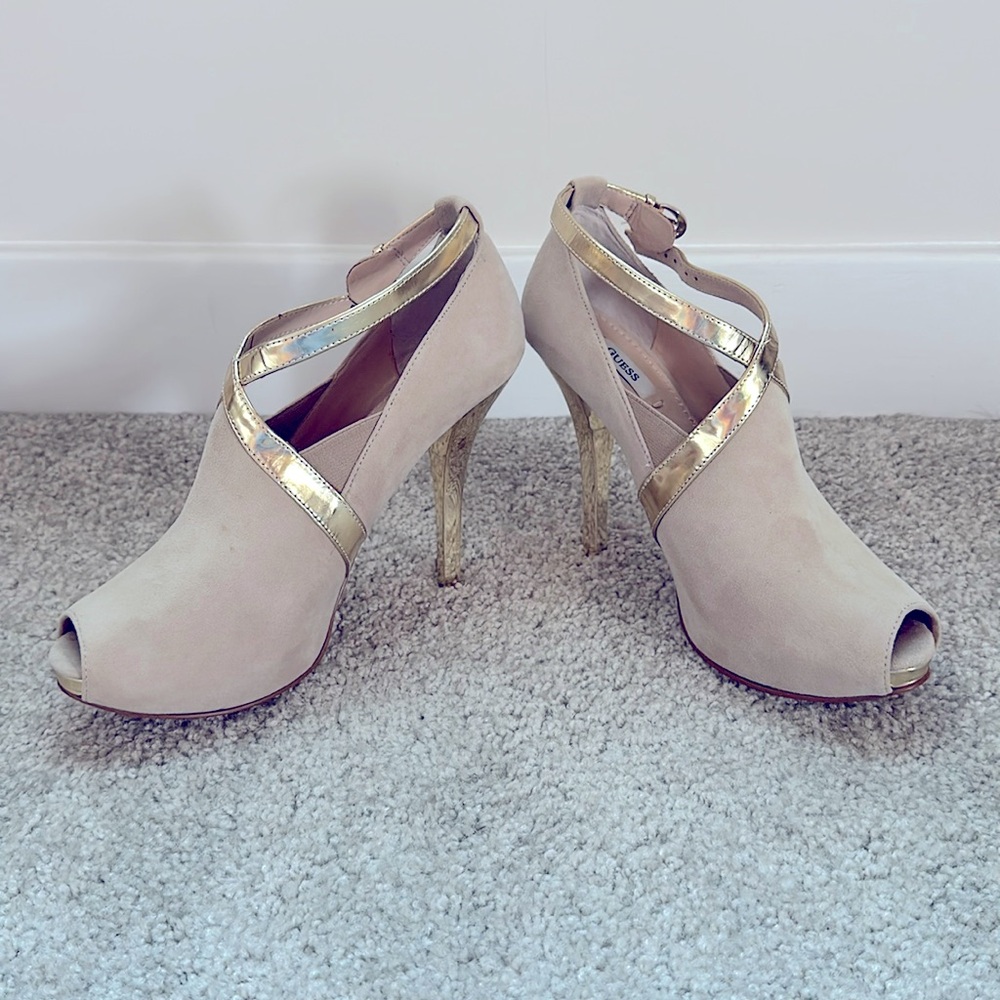 Like New VINTAGE Guess Peeptoe Booties